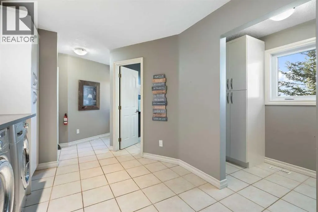 33038 Township Road 272