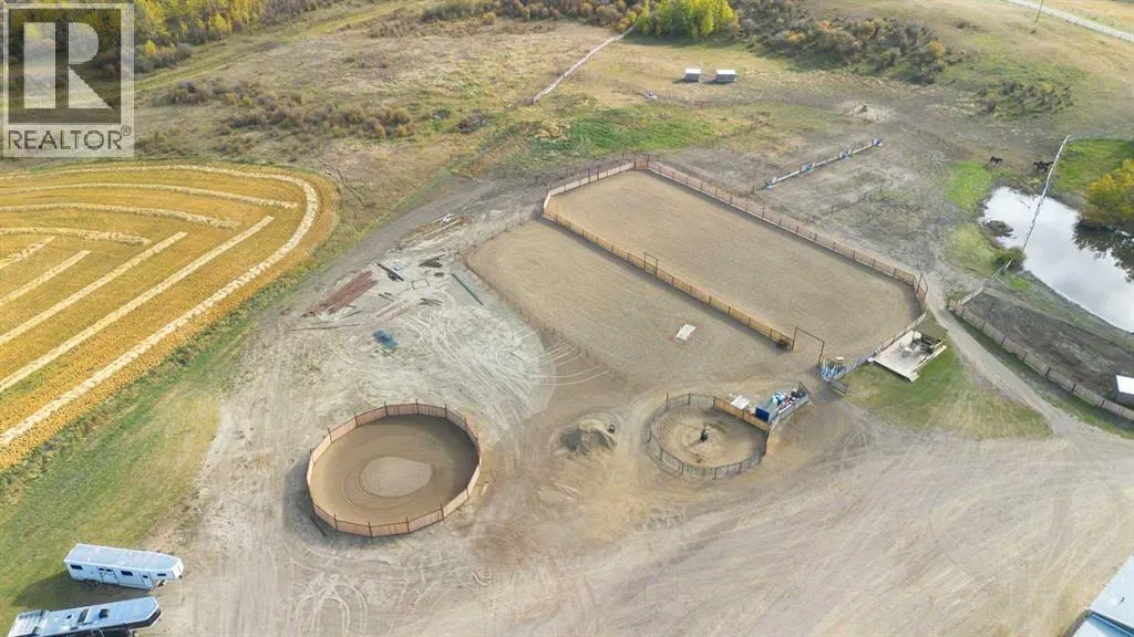 33038 Township Road 272