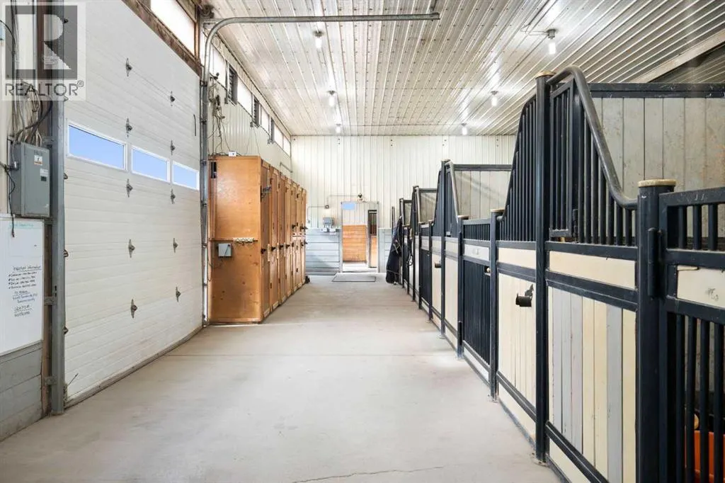 33038 Township Road 272