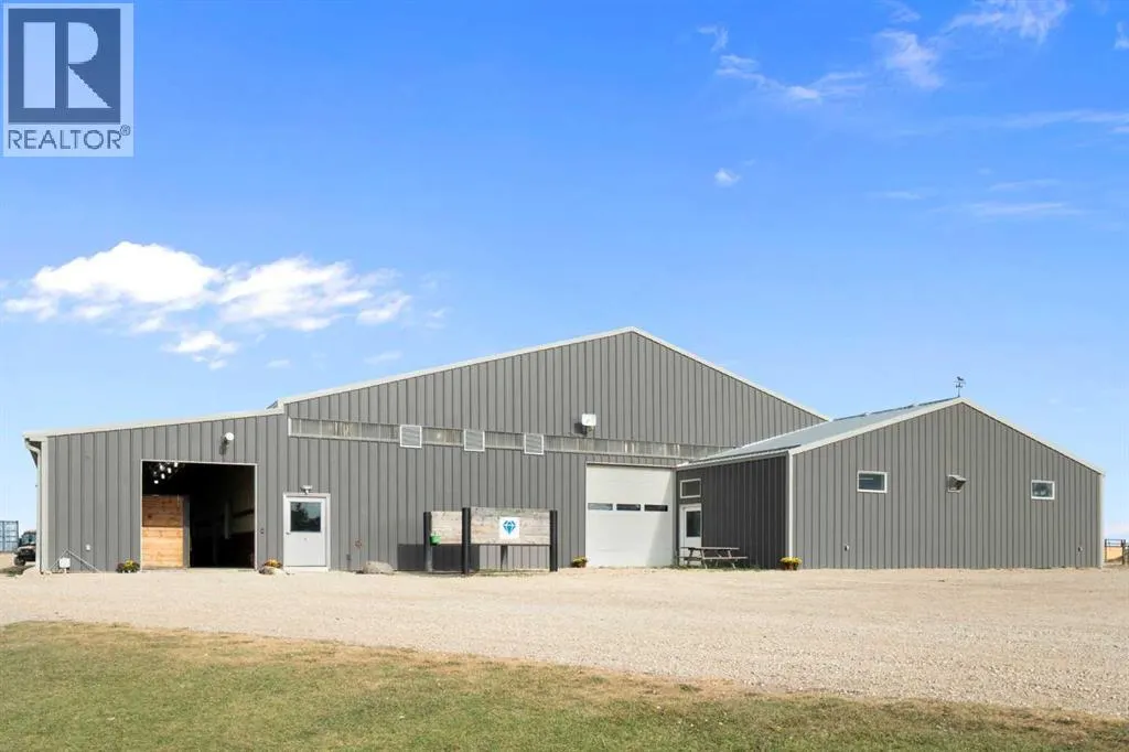 33038 Township Road 272