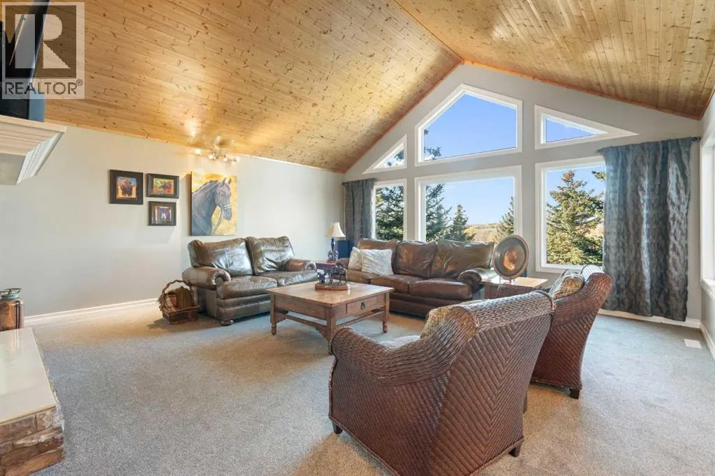 33038 Township Road 272