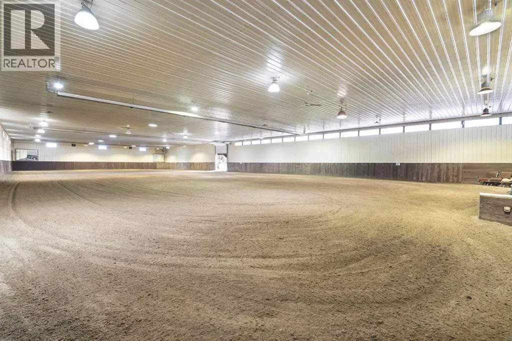 33038 Township Road 272