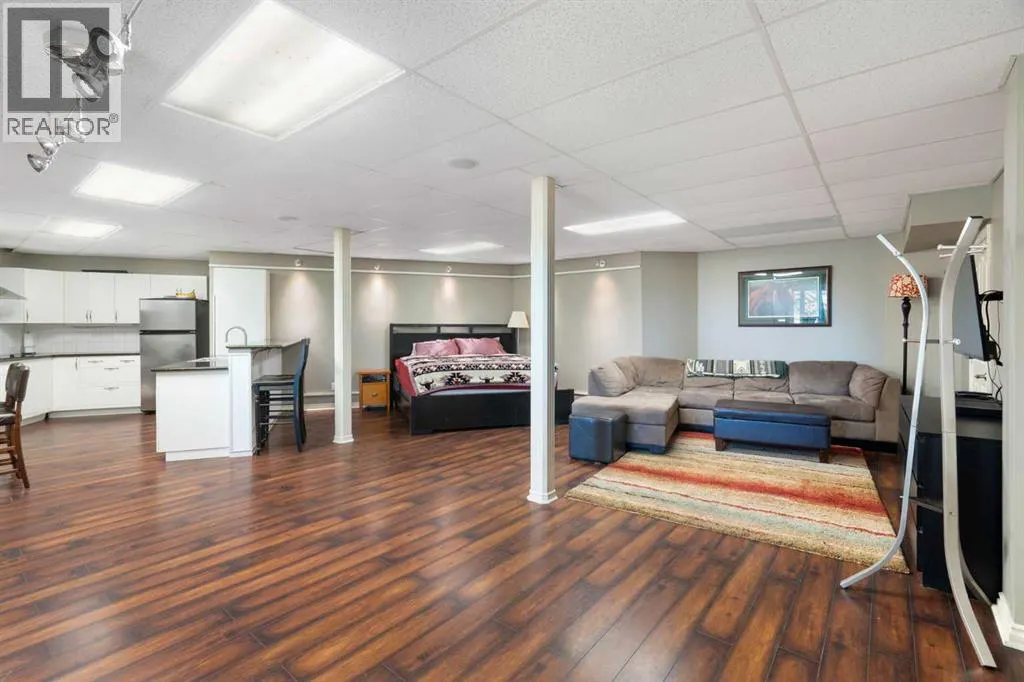 33038 Township Road 272