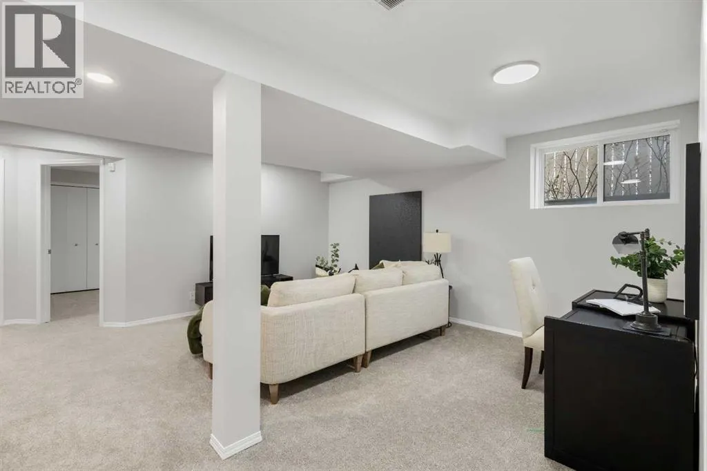 11 Bridlewood Road SW