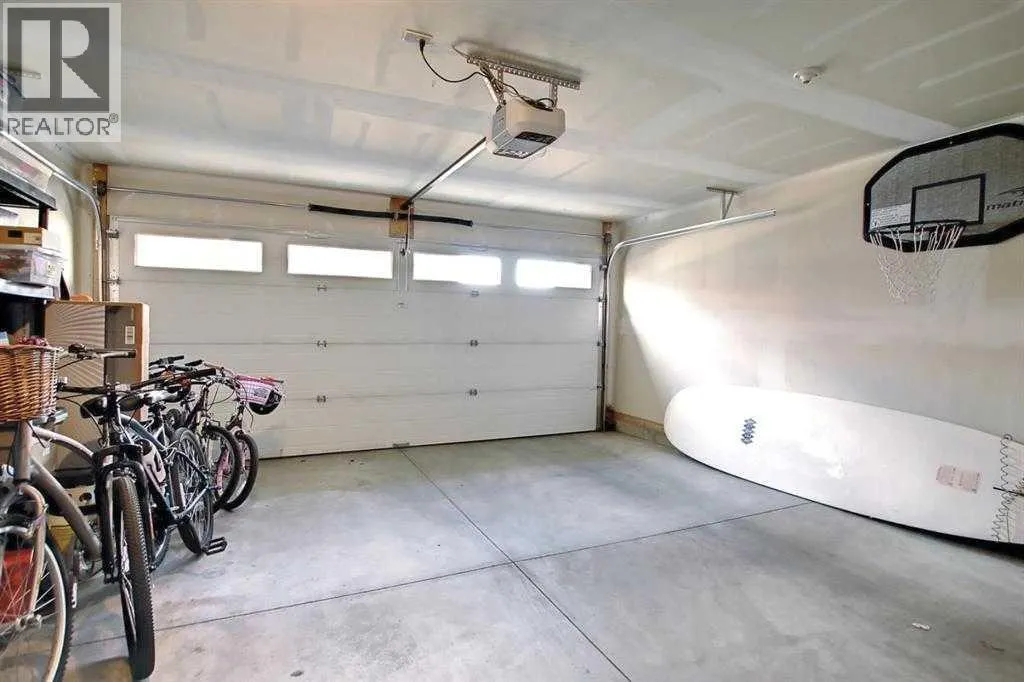 11, 111 Rainbow Falls Gate