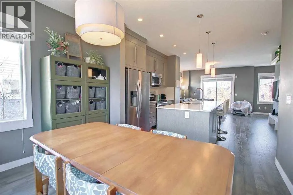 11, 111 Rainbow Falls Gate