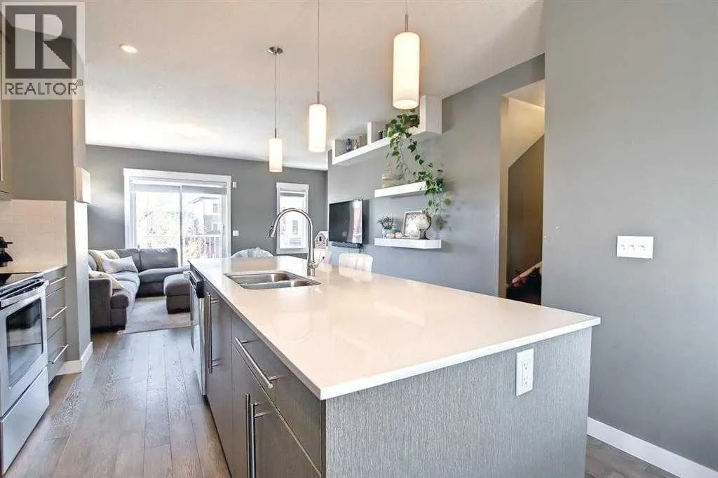 11, 111 Rainbow Falls Gate