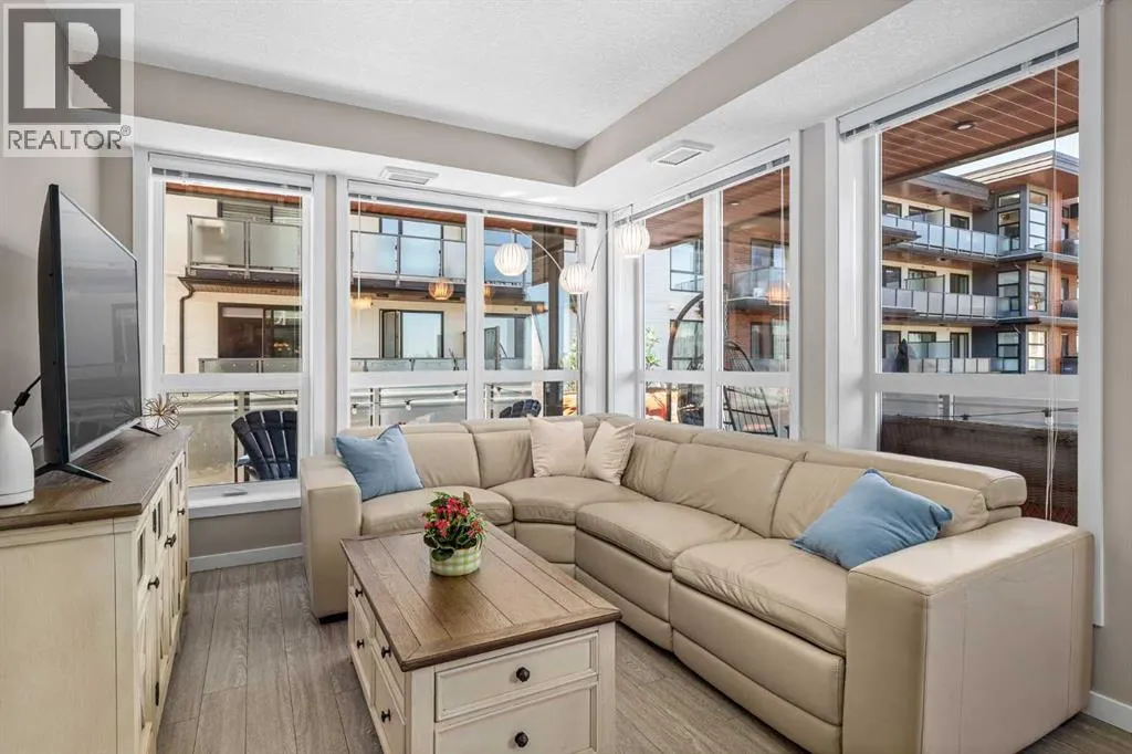 415, 11 Mahogany Circle SE