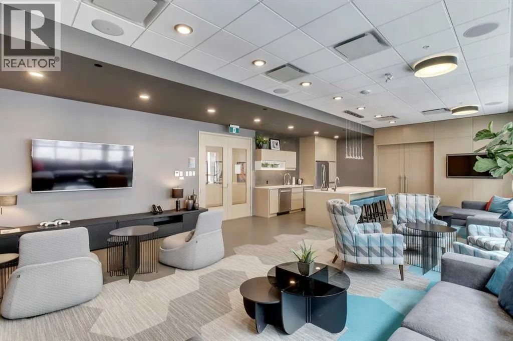 415, 11 Mahogany Circle SE