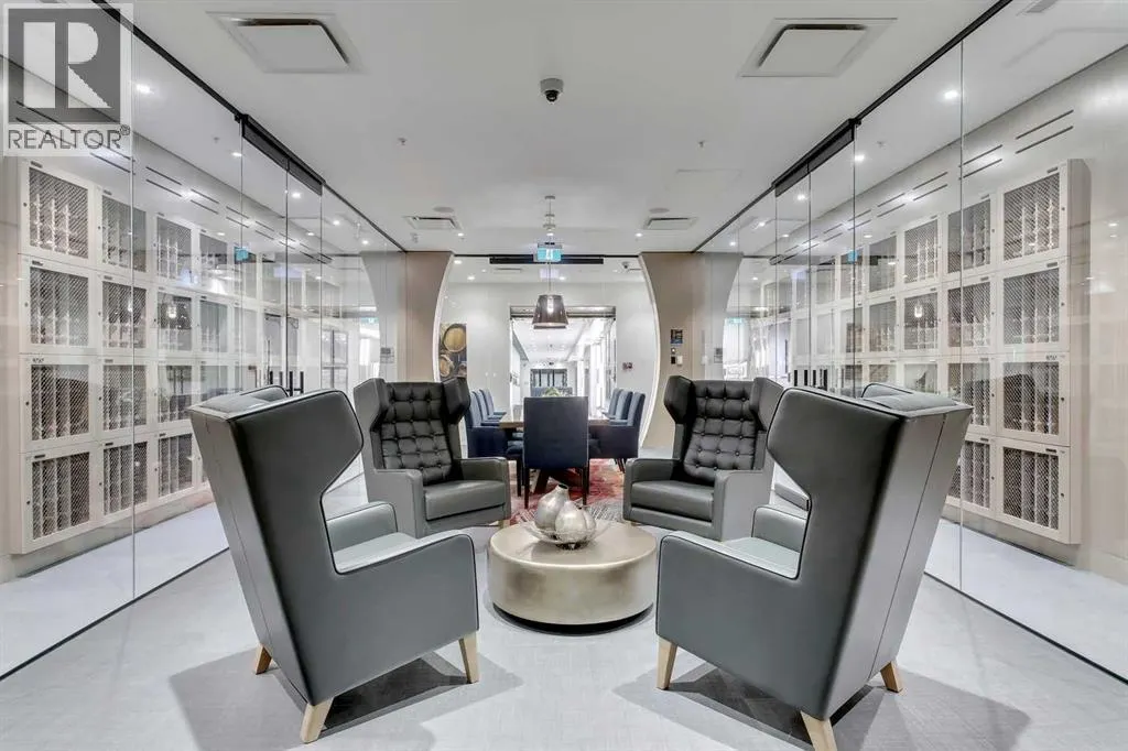 415, 11 Mahogany Circle SE