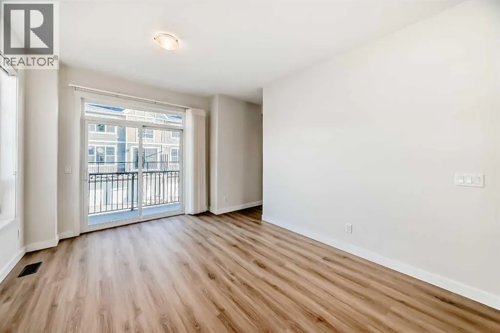 986 Sherwood Boulevard NW