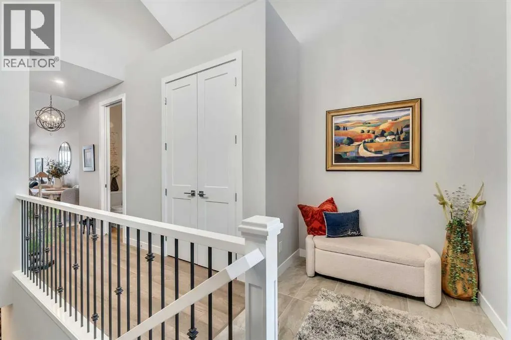 406 Crestridge Common SW