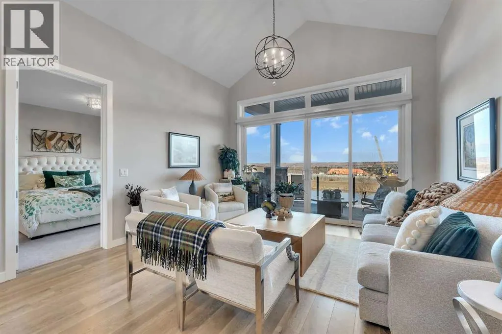 406 Crestridge Common SW