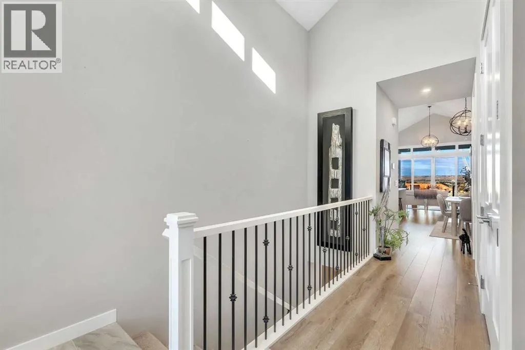 406 Crestridge Common SW