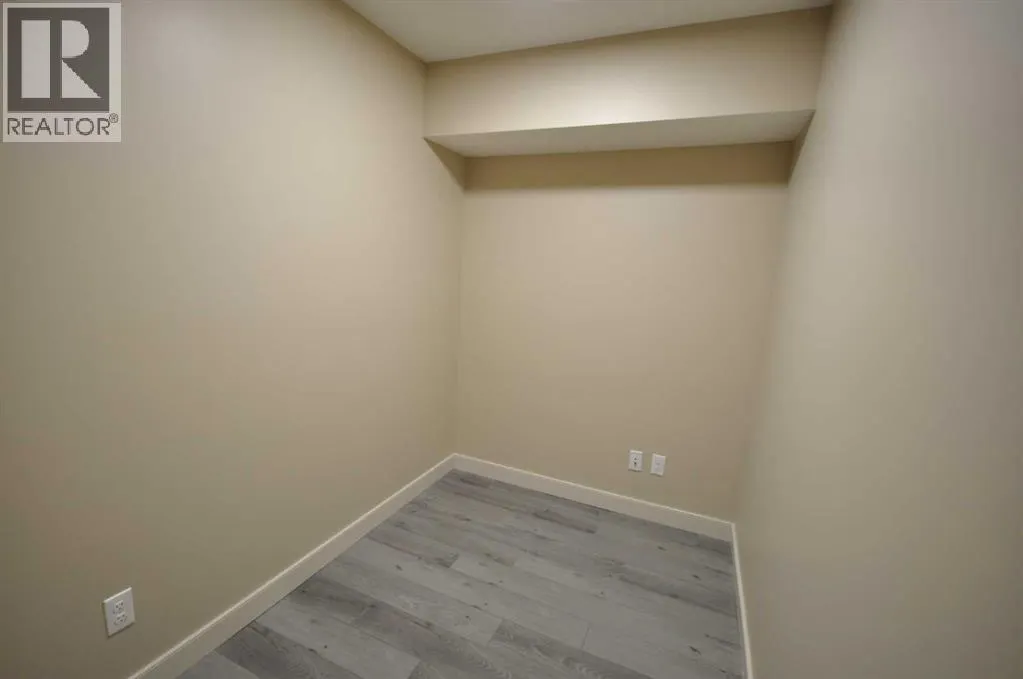 114 Silverado Plains Manor SW