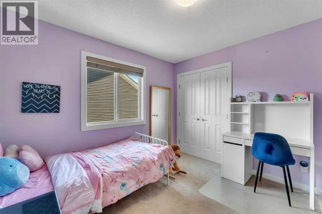 1535 Ravensmoor Way SE