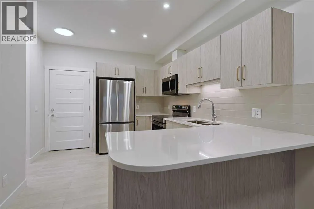 1401, 81 Arbour Lake View NW