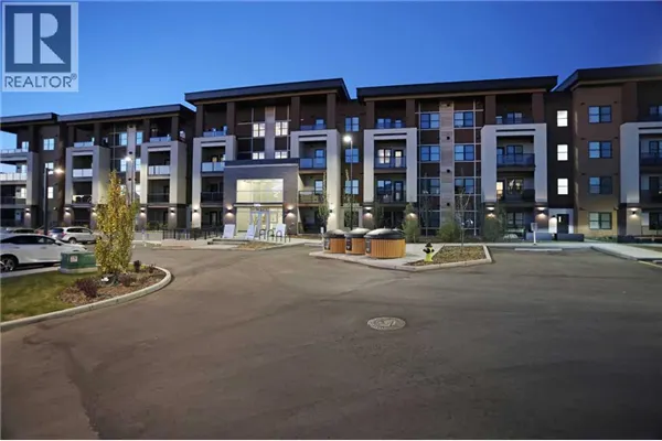 1401, 81 Arbour Lake View NW