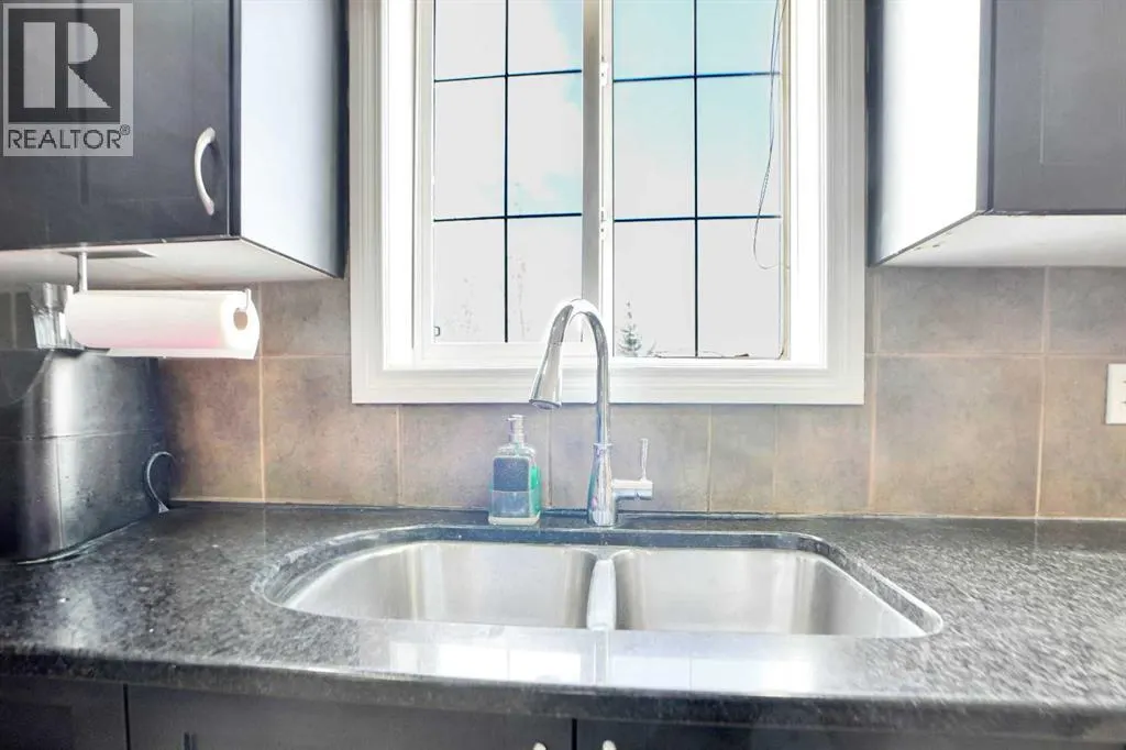 1065 Channelside Drive SW