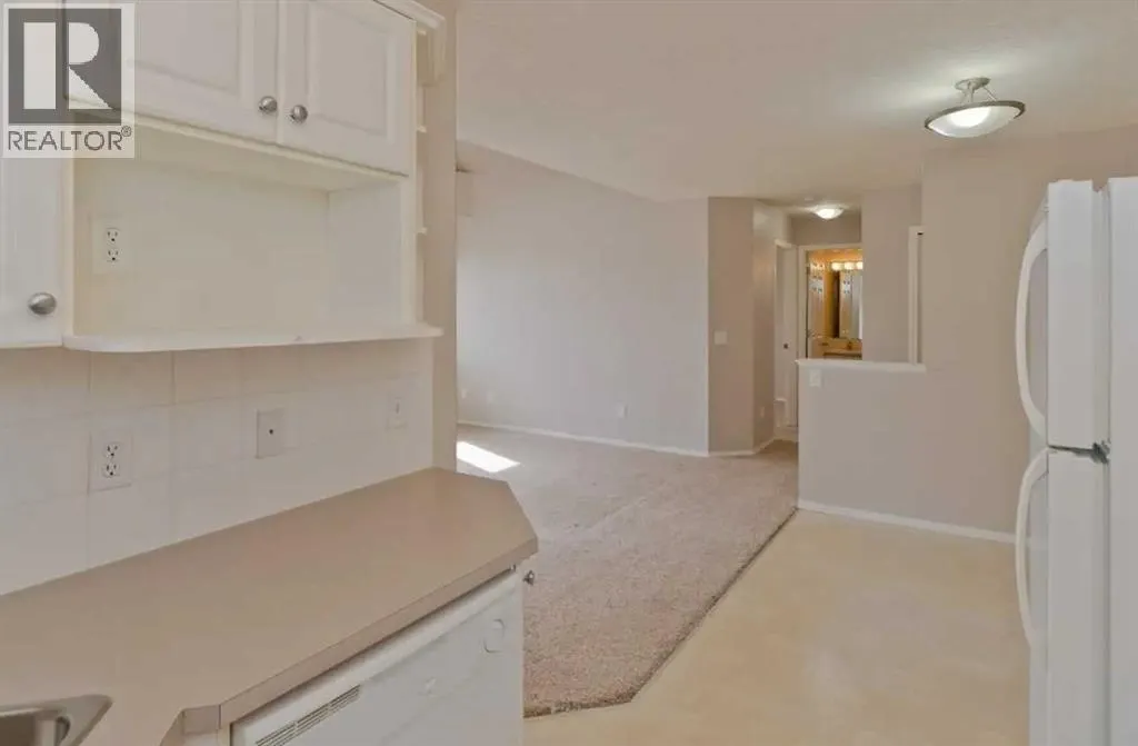 17, 170 N Railway Street