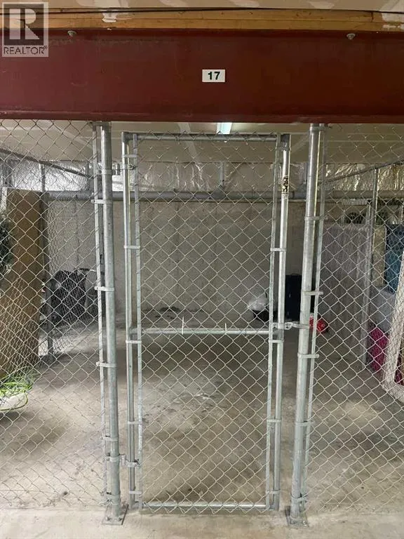 17, 170 N Railway Street