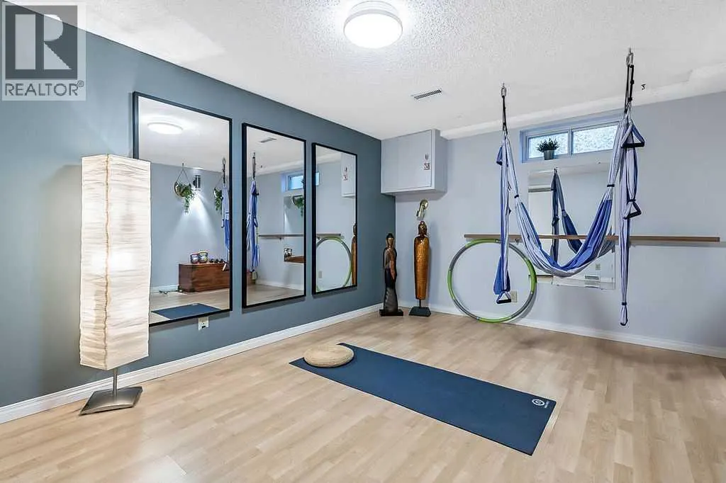 5279 Dalcroft Crescent NW