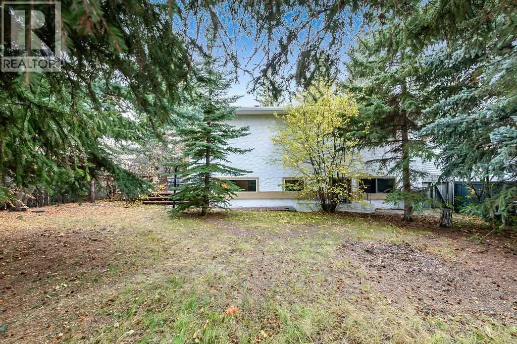 5279 Dalcroft Crescent NW