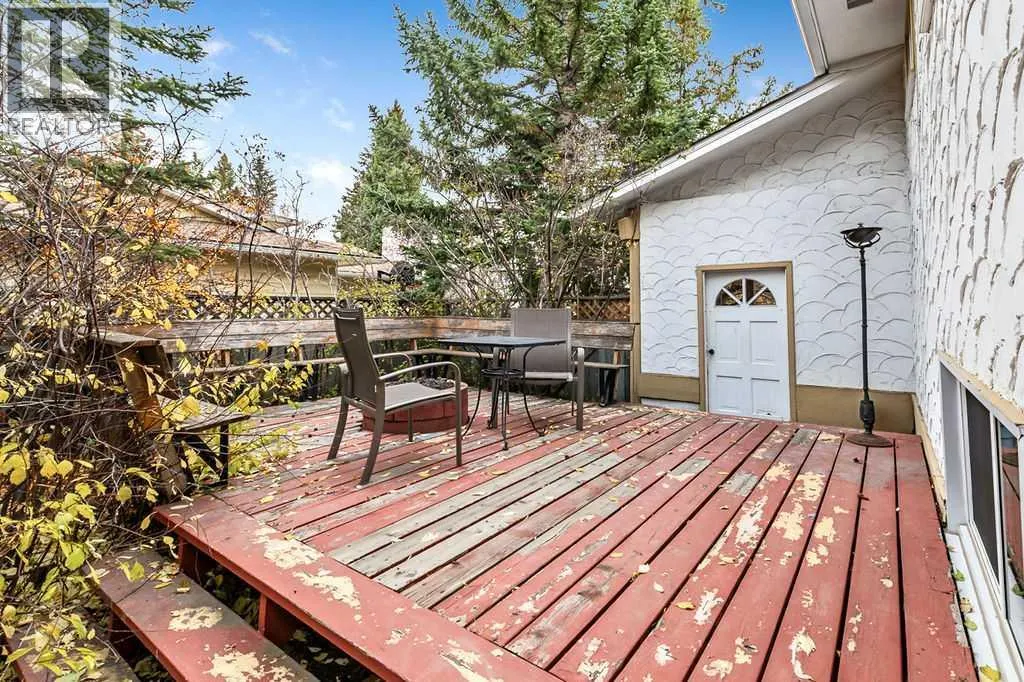 5279 Dalcroft Crescent NW