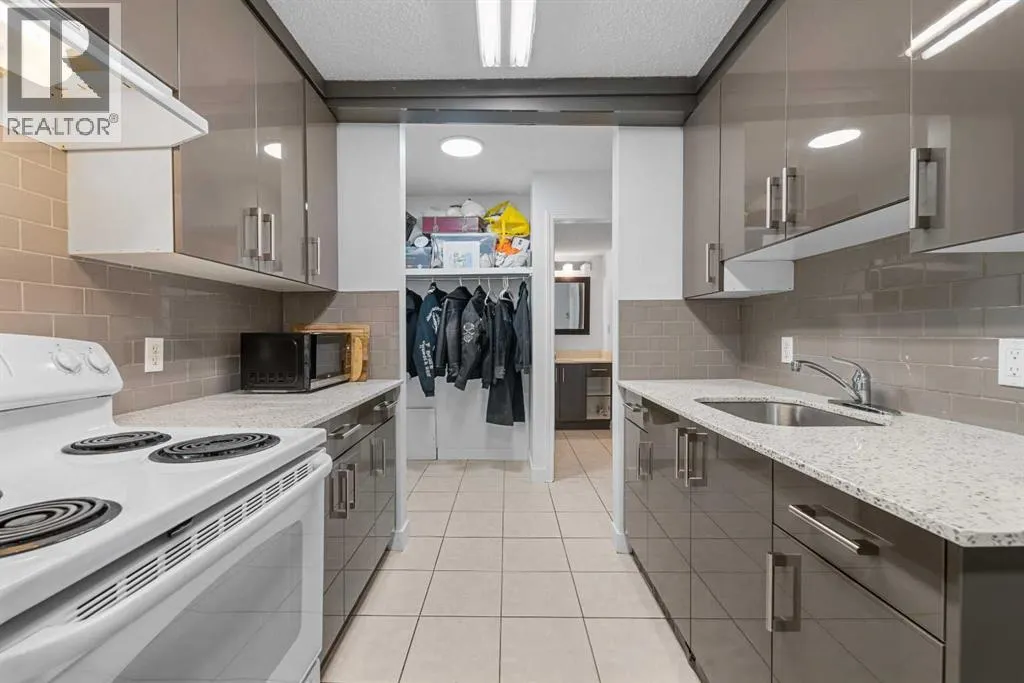 205, 4328 4 Street NW