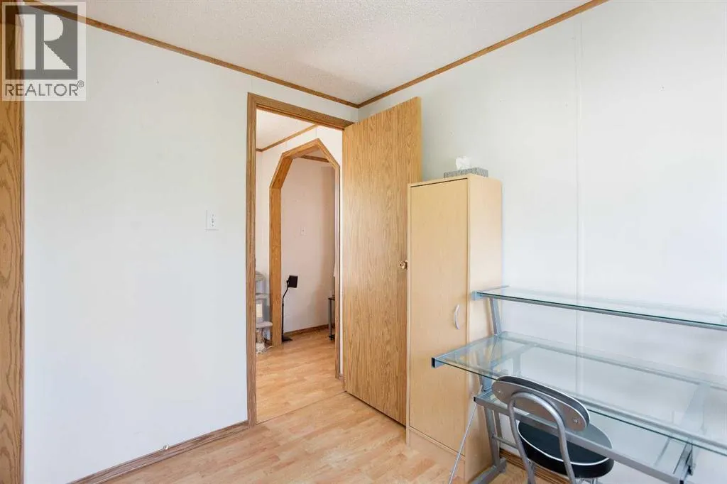 62, 99 Arbour Lake Road NW