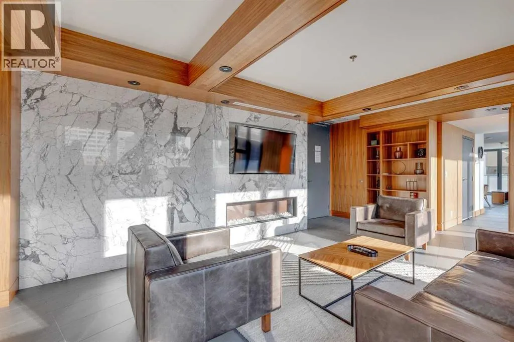 1903, 1010 6 Street SW