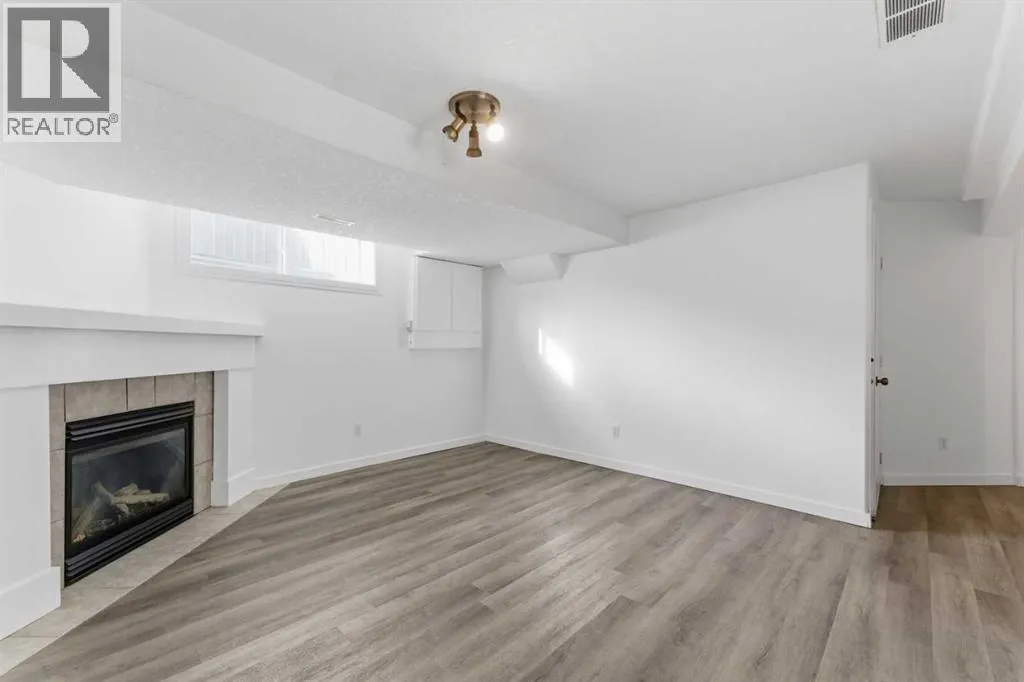 118, 55 Fairways Drive NW