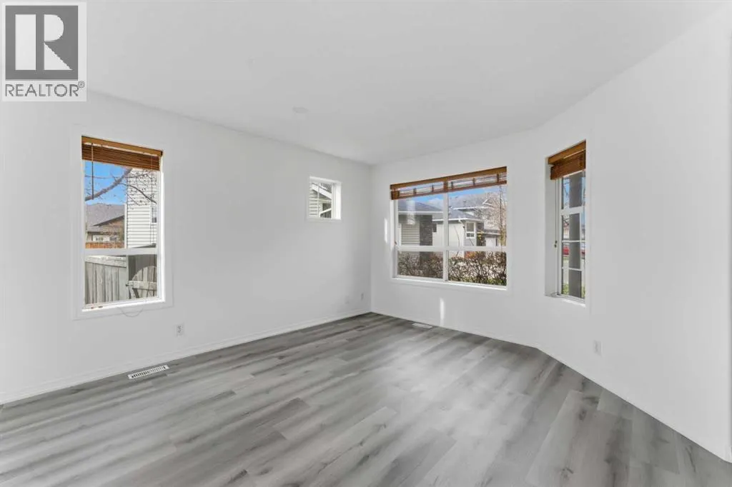 118, 55 Fairways Drive NW