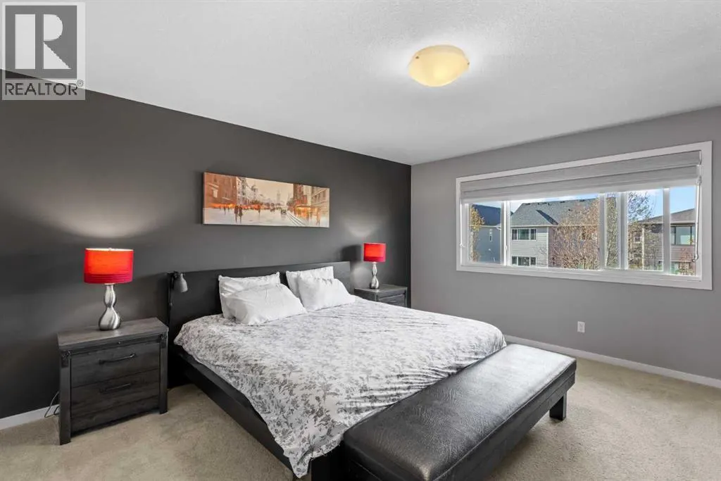 240 Cranbrook Circle SE