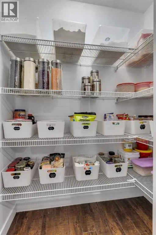 205, 607 17 Avenue NW