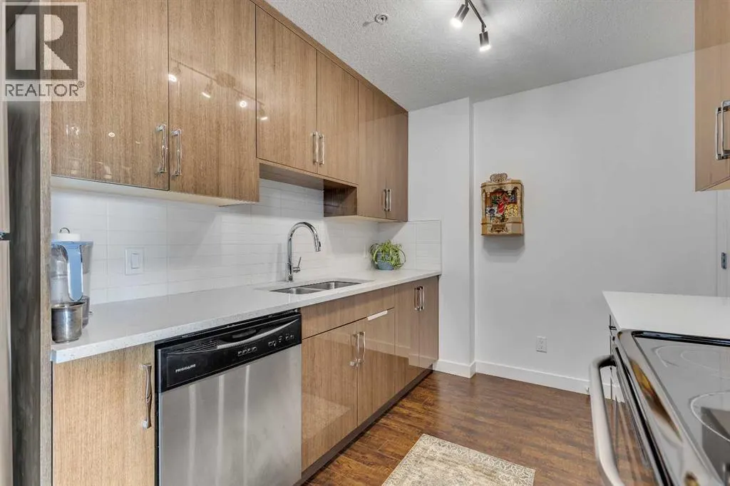 205, 607 17 Avenue NW