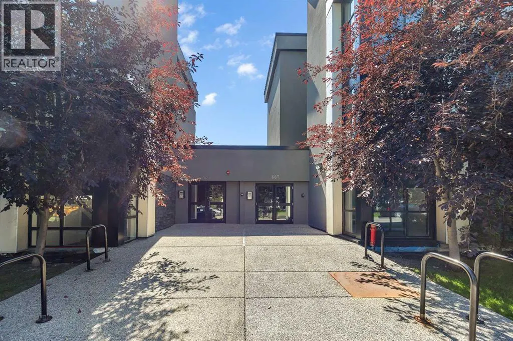 205, 607 17 Avenue NW