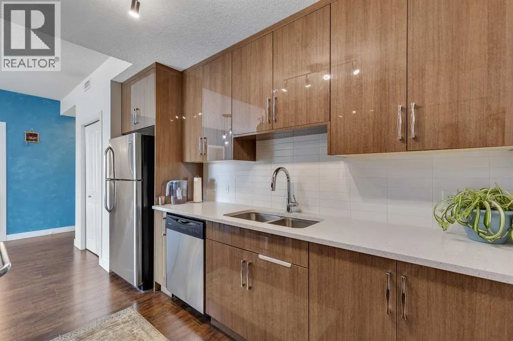 205, 607 17 Avenue NW