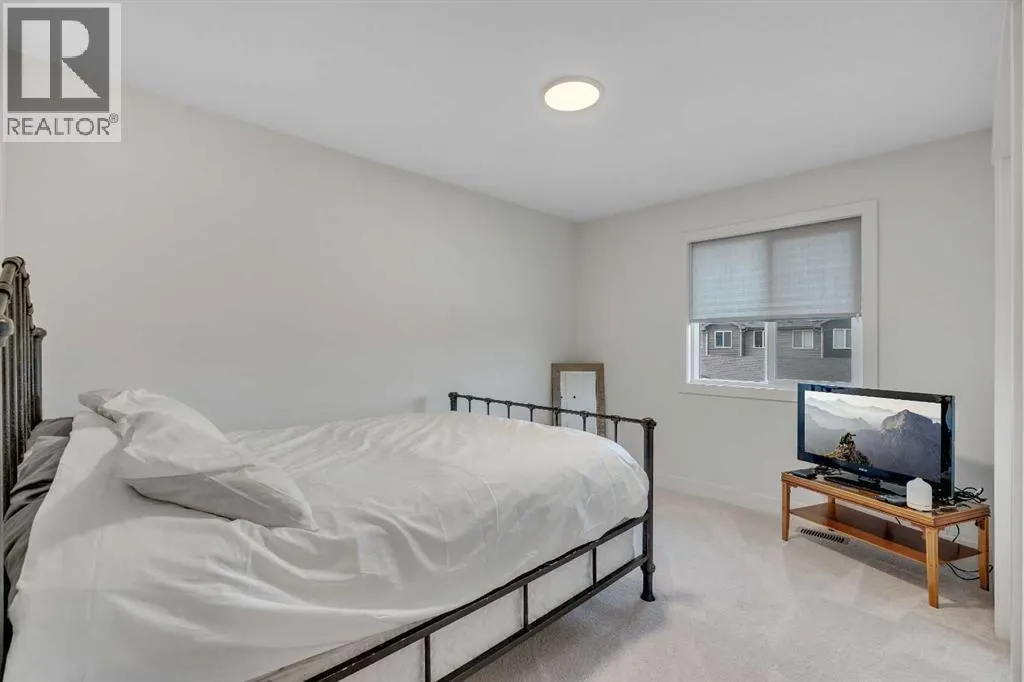 941 Cobblemore Common SW