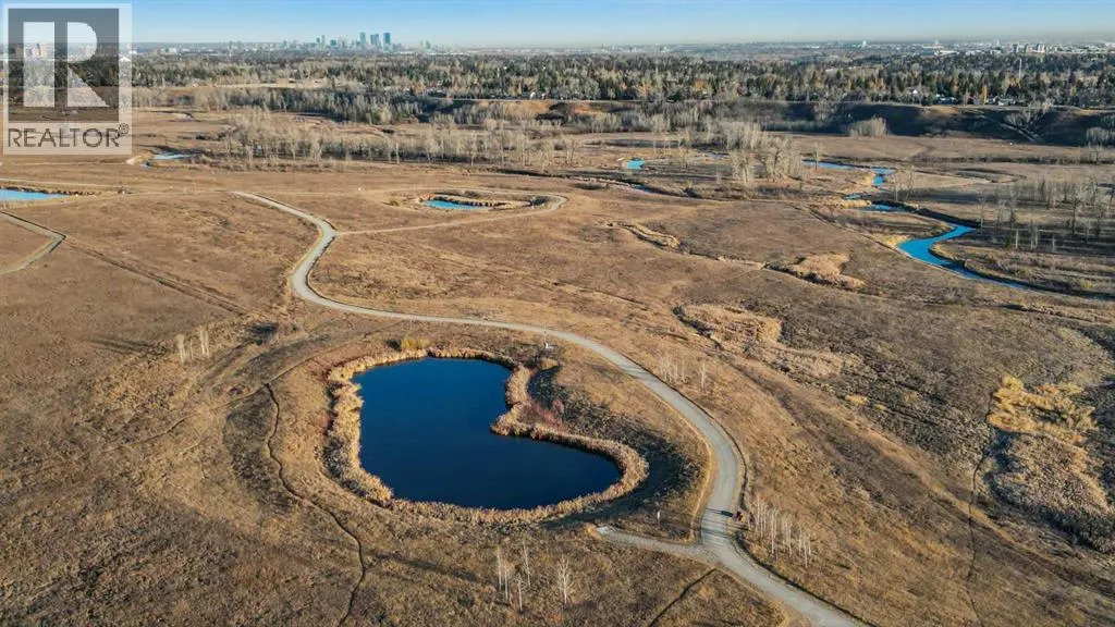 875 Midridge Drive SE