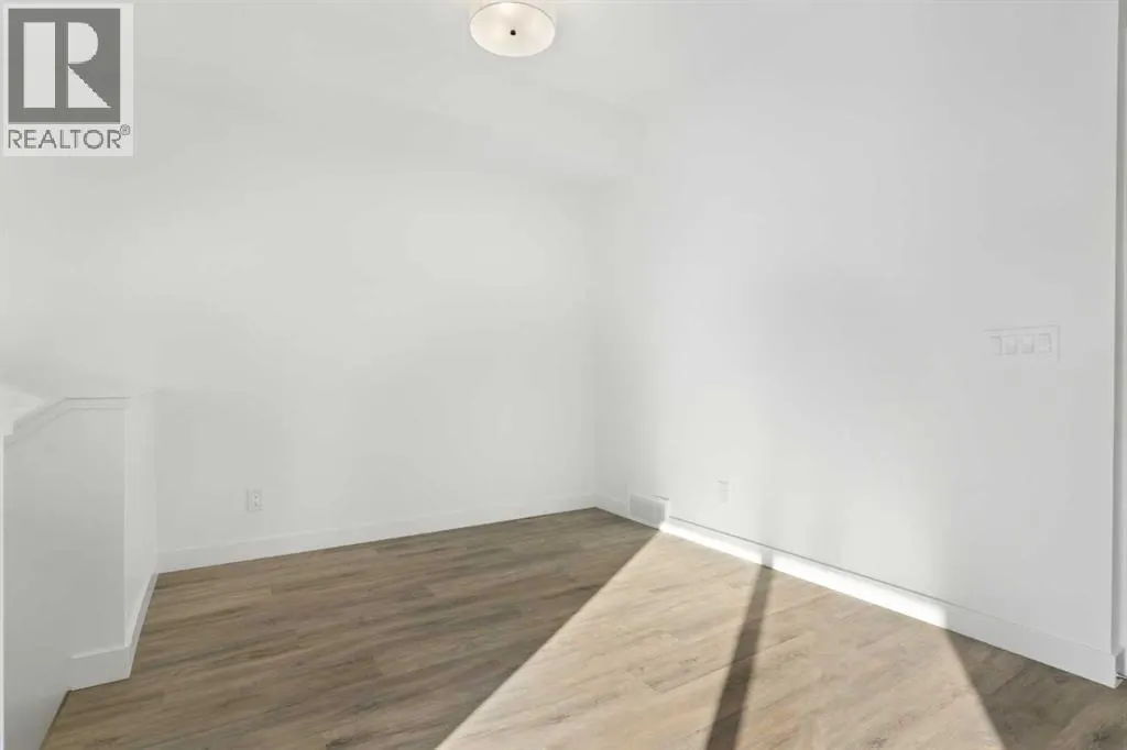 605, 24 Rivercrest Drive