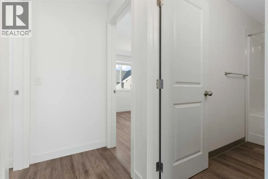 605, 24 Rivercrest Drive