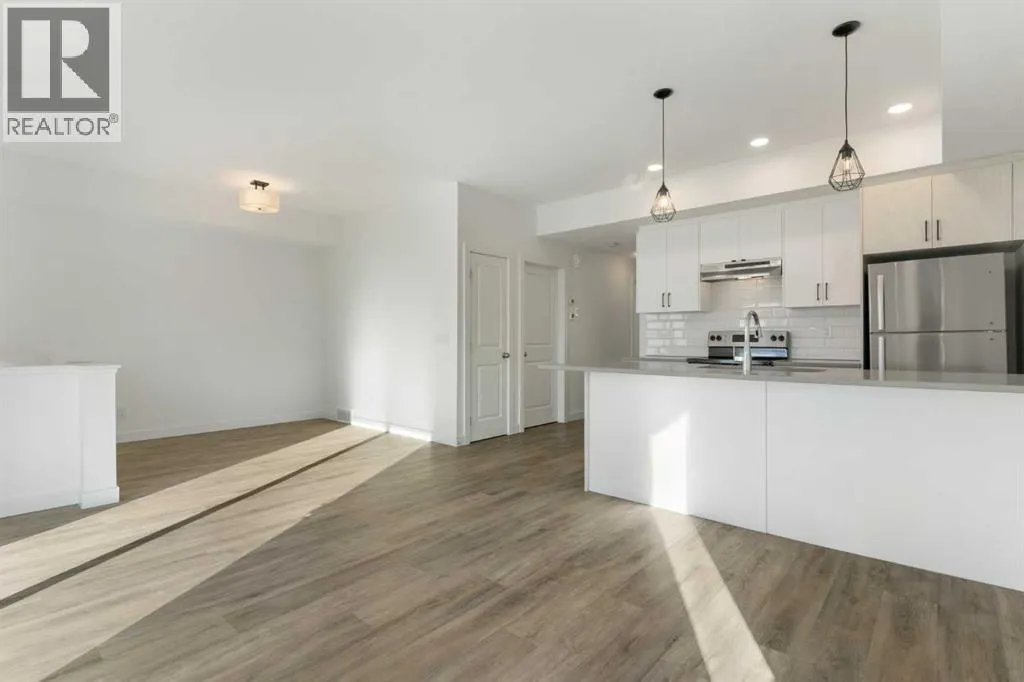 605, 24 Rivercrest Drive