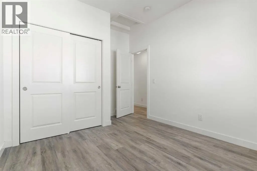 605, 24 Rivercrest Drive