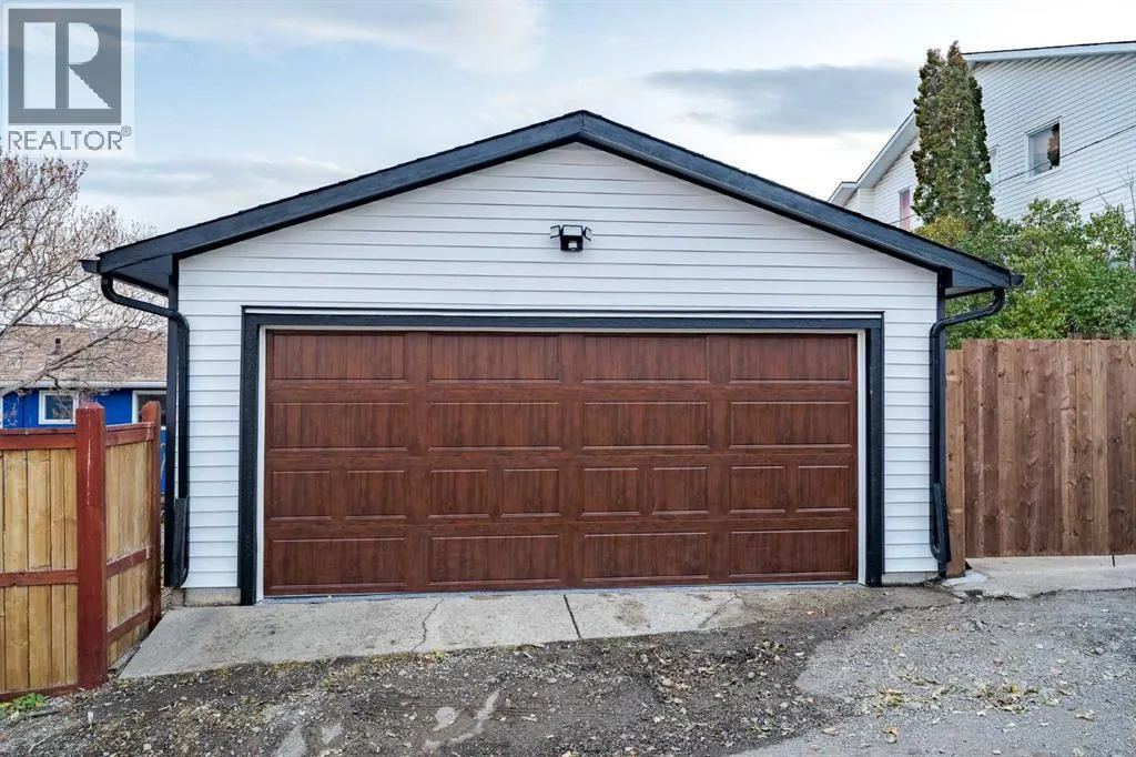 1024 Hunterston Place NW