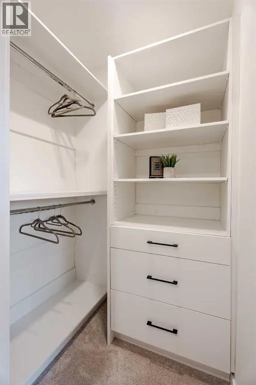 1024 Hunterston Place NW