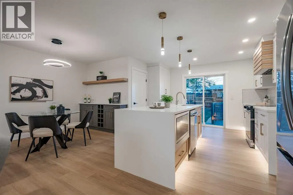 1024 Hunterston Place NW