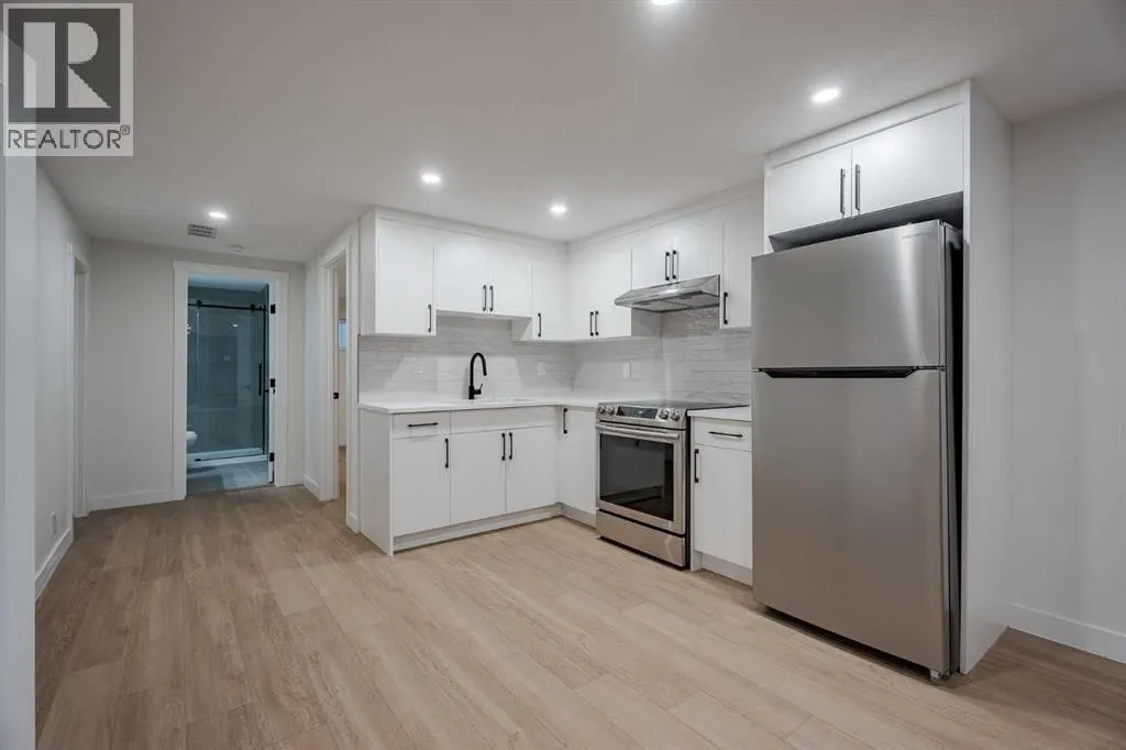 1024 Hunterston Place NW