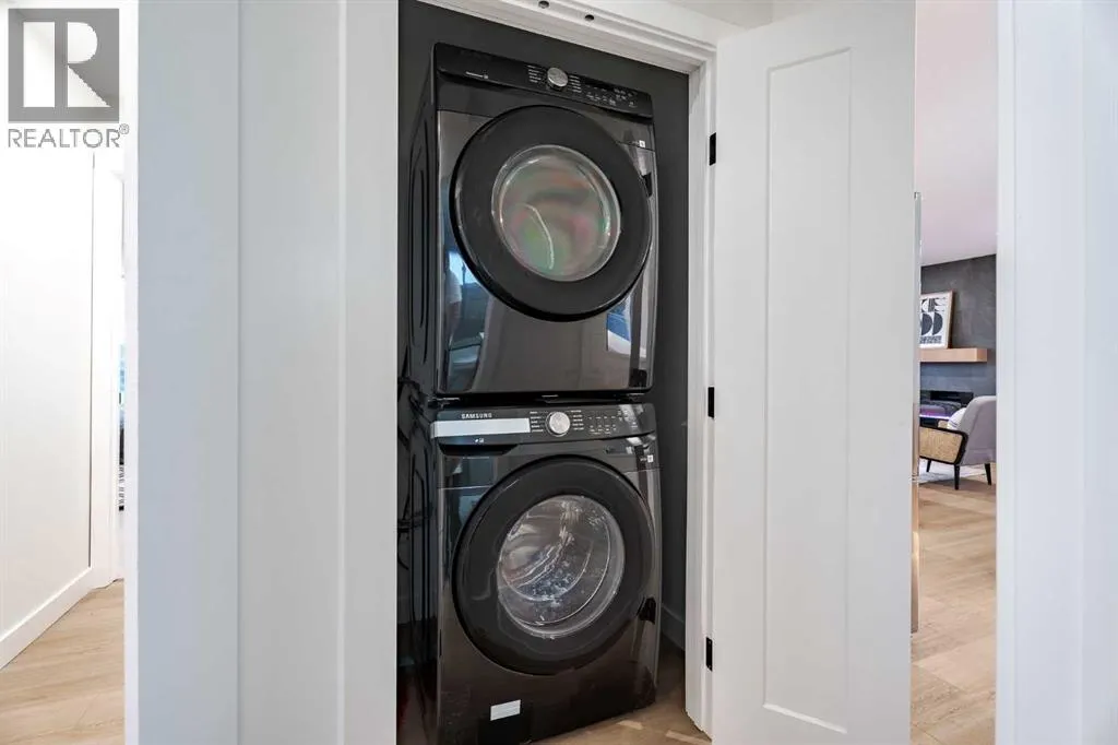 1024 Hunterston Place NW