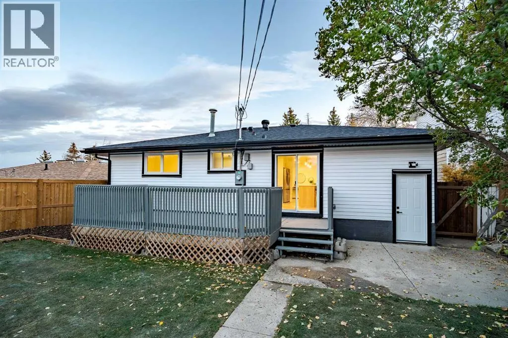 1024 Hunterston Place NW